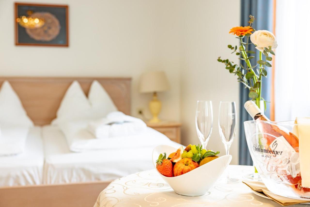 Hotel-Restaurant Minichmayr Щайр Екстериор снимка