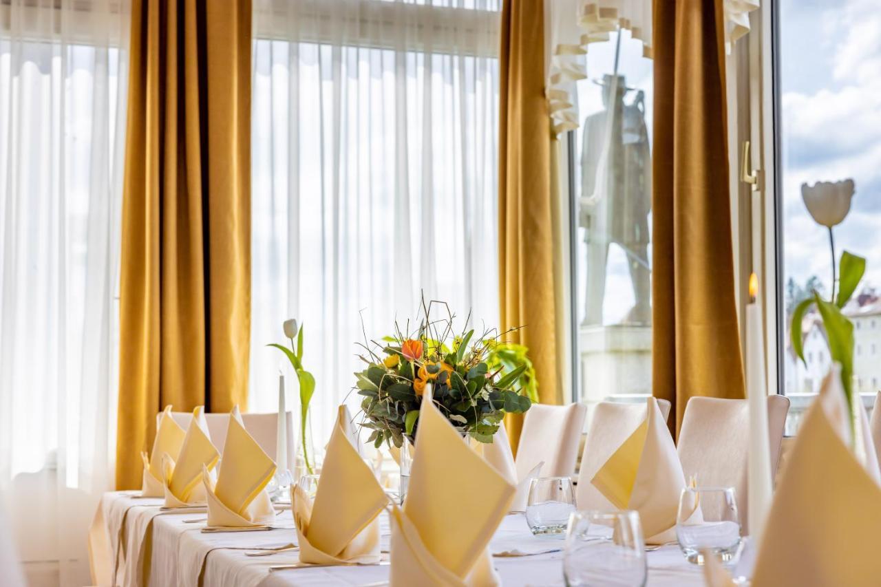 Hotel-Restaurant Minichmayr Щайр Екстериор снимка