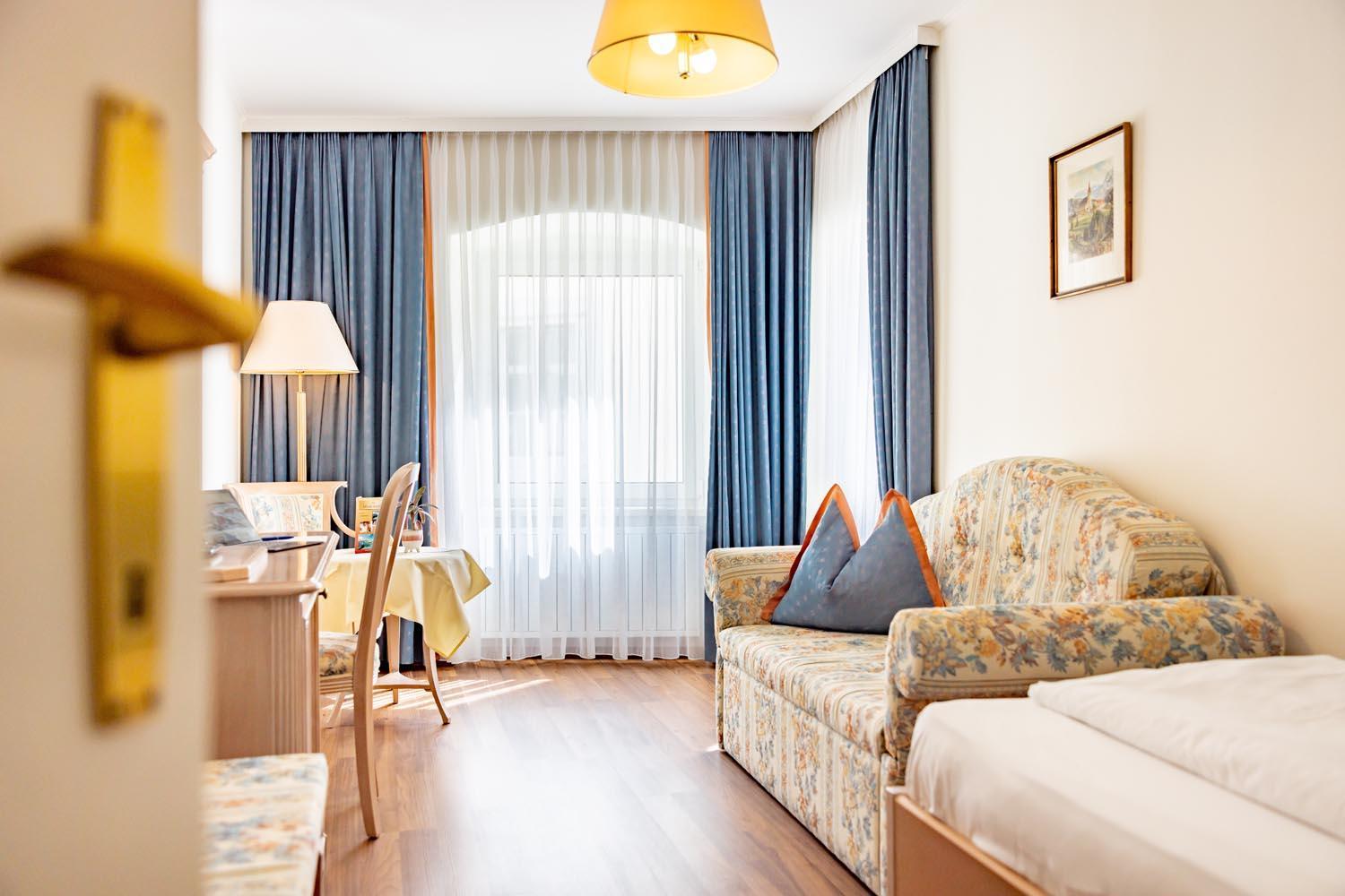 Hotel-Restaurant Minichmayr Щайр Екстериор снимка