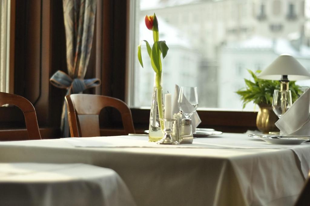 Hotel-Restaurant Minichmayr Щайр Екстериор снимка