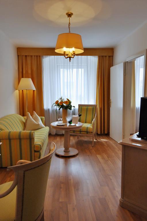 Hotel-Restaurant Minichmayr Щайр Екстериор снимка