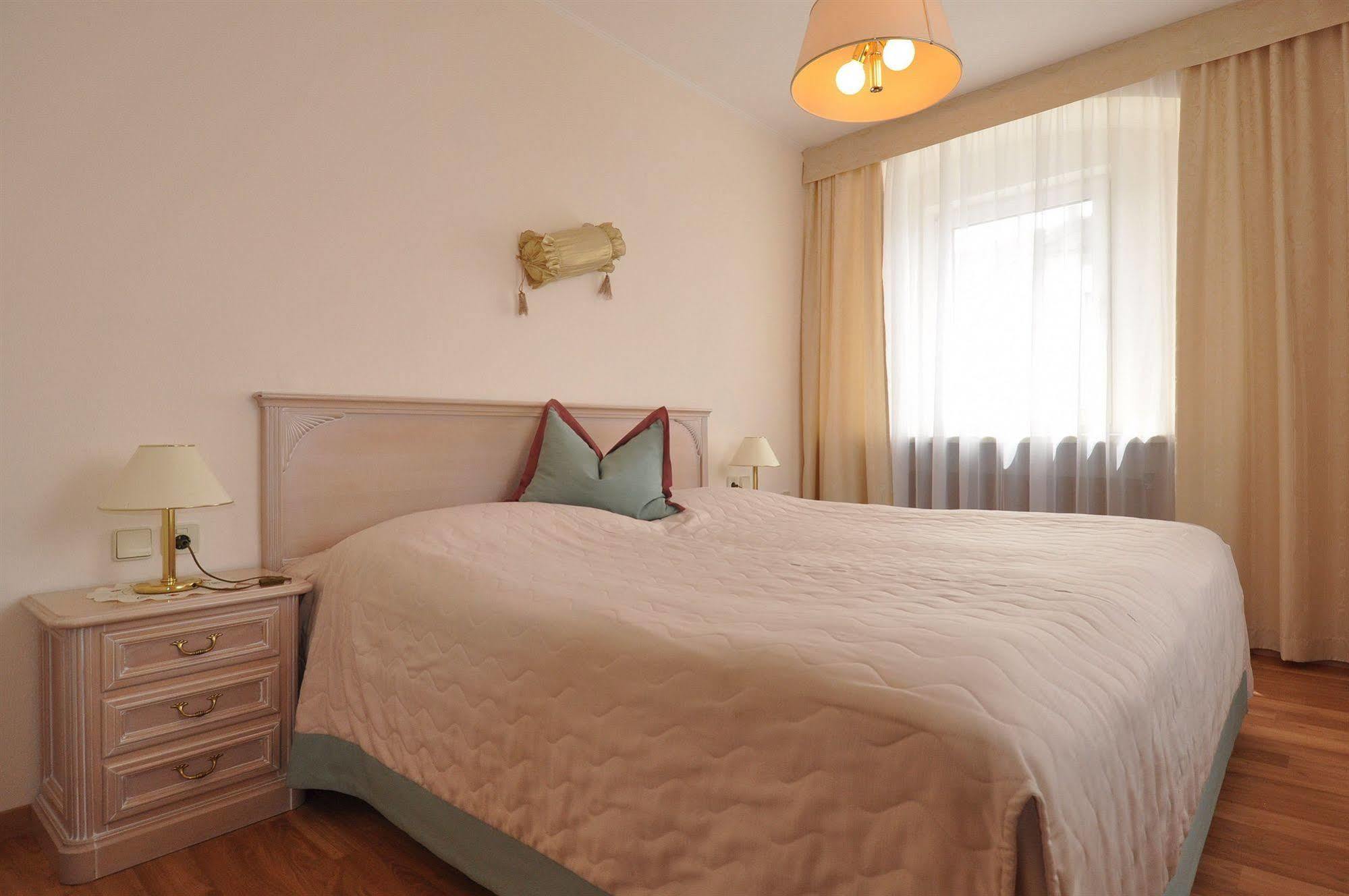 Hotel-Restaurant Minichmayr Щайр Екстериор снимка